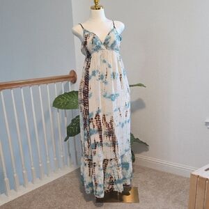 Lovestitch Cream and Brown Garment